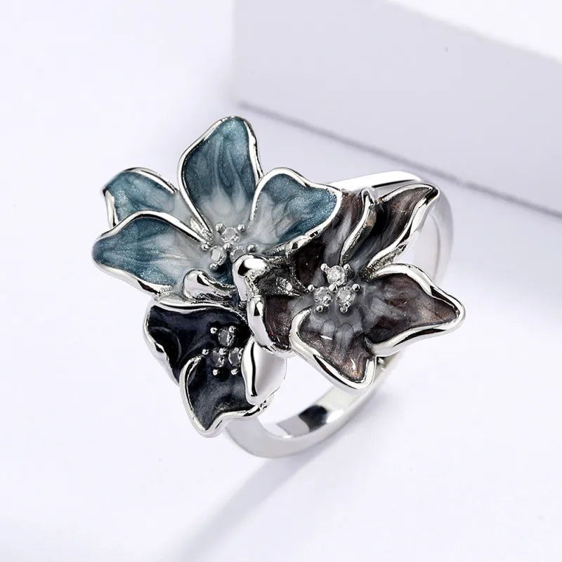Vintage Ink Splash Zircon Flower Ring