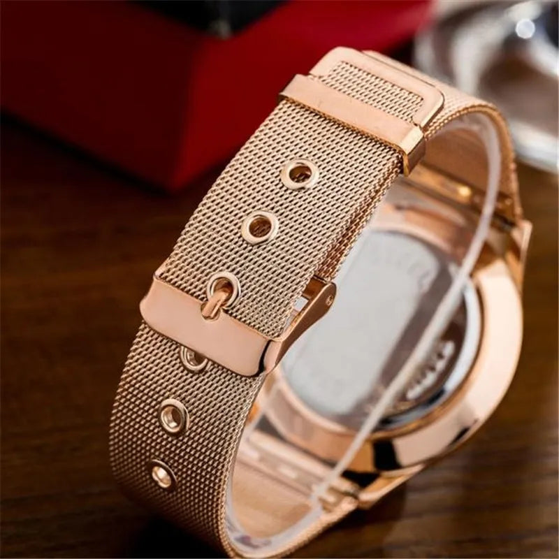 Unisex Minimalist Mesh Strap Quartz Watch