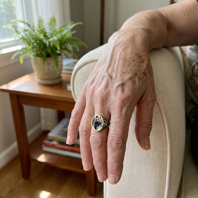 Vintage Blue Flower Gold Ring