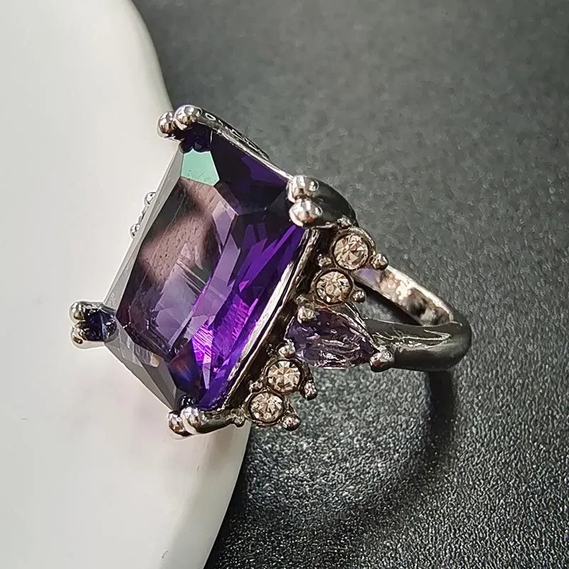 Vintage Violet Silver Ring