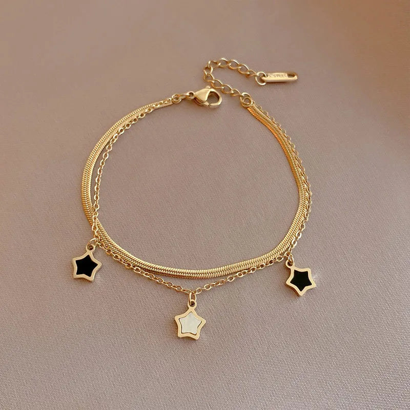 Vintage-Inspired Gold Shell Pentagram Bracelet