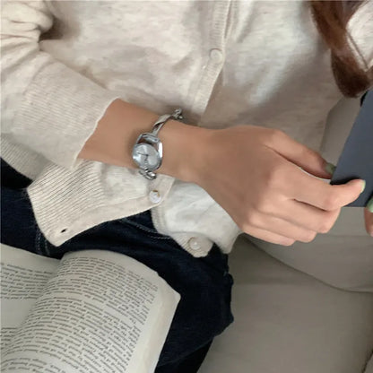 Retro Steel Bracelet Watch for Women