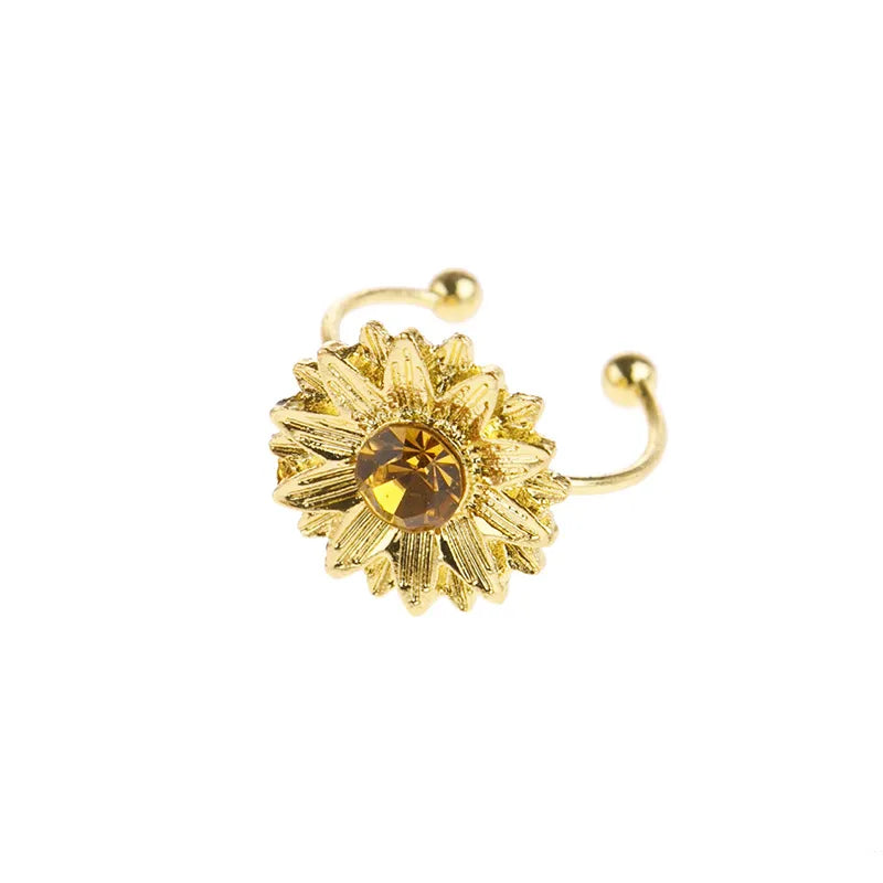 Vintage Daisy Flower Adjustable Ring