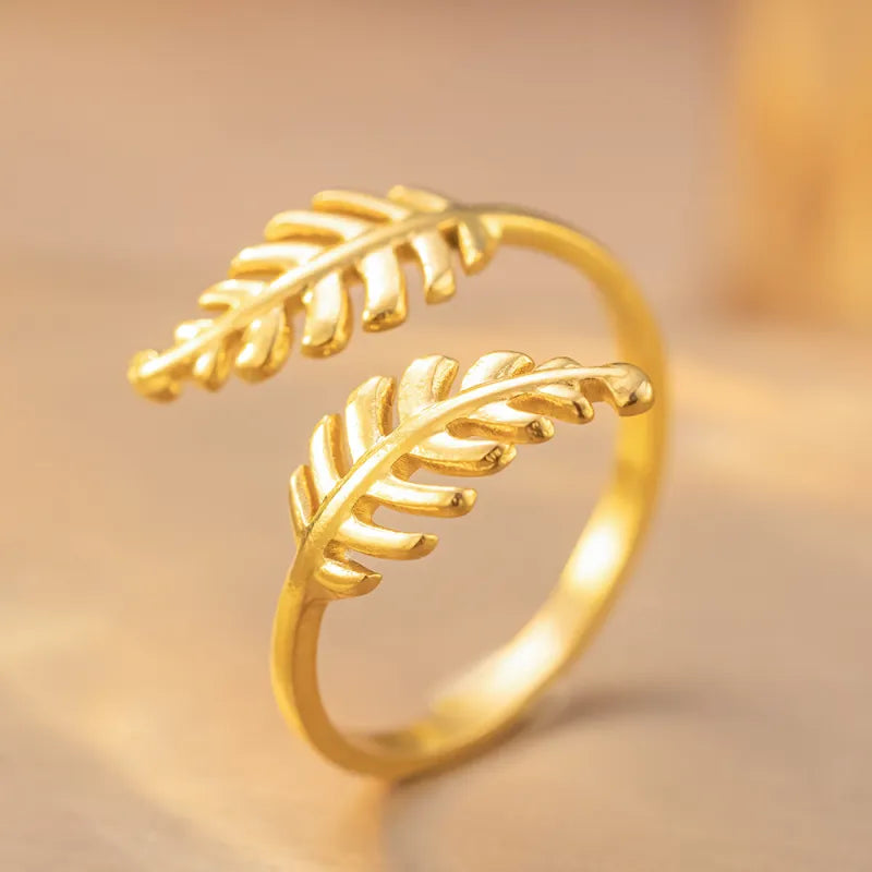 Vintage Laurel Motif Leaf Ring