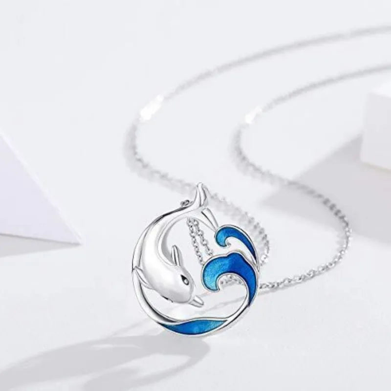 Vintage Dolphin Ocean Wave Round Necklace