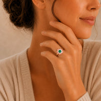 Green Cabochon Flower Ring