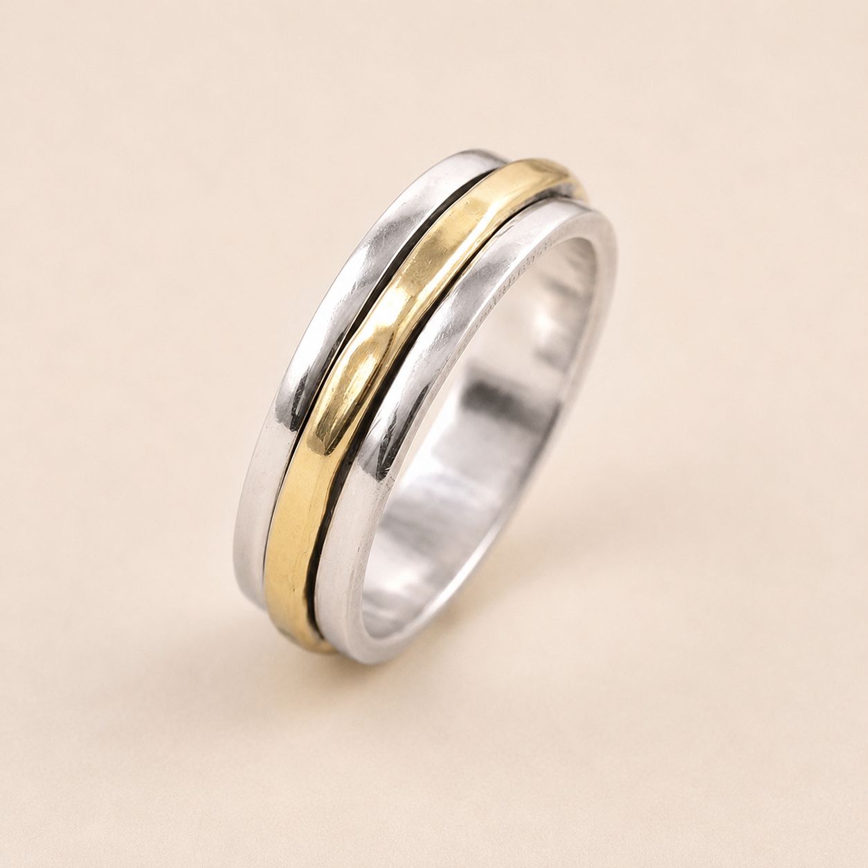 Two-Tone Grooved Band