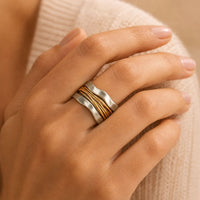 Two-Tone Layered Wave Ring