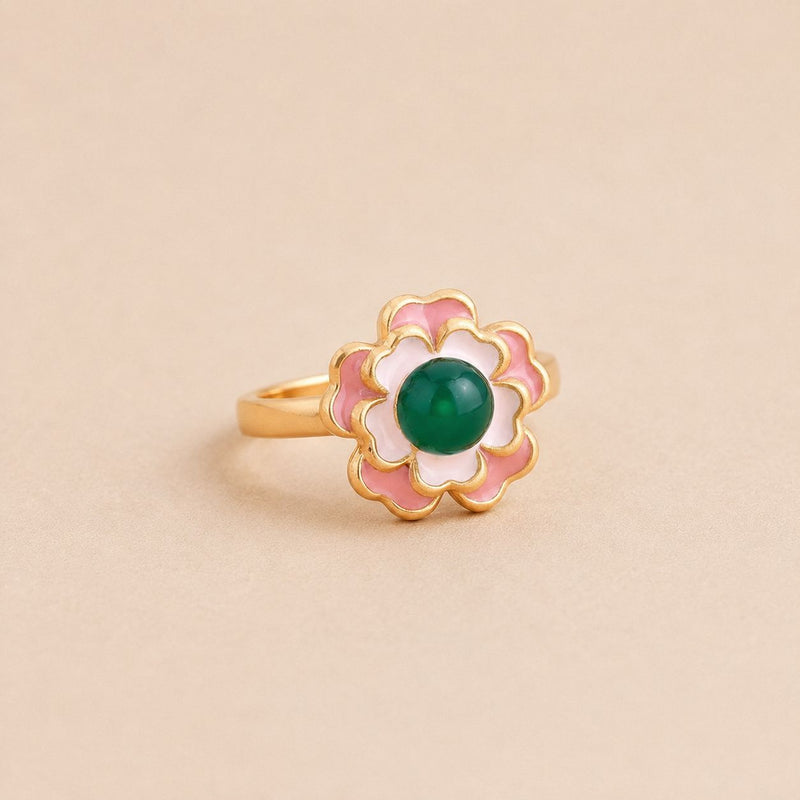 Green Cabochon Flower Ring