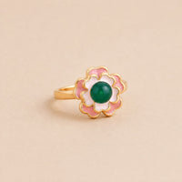 Green Cabochon Flower Ring