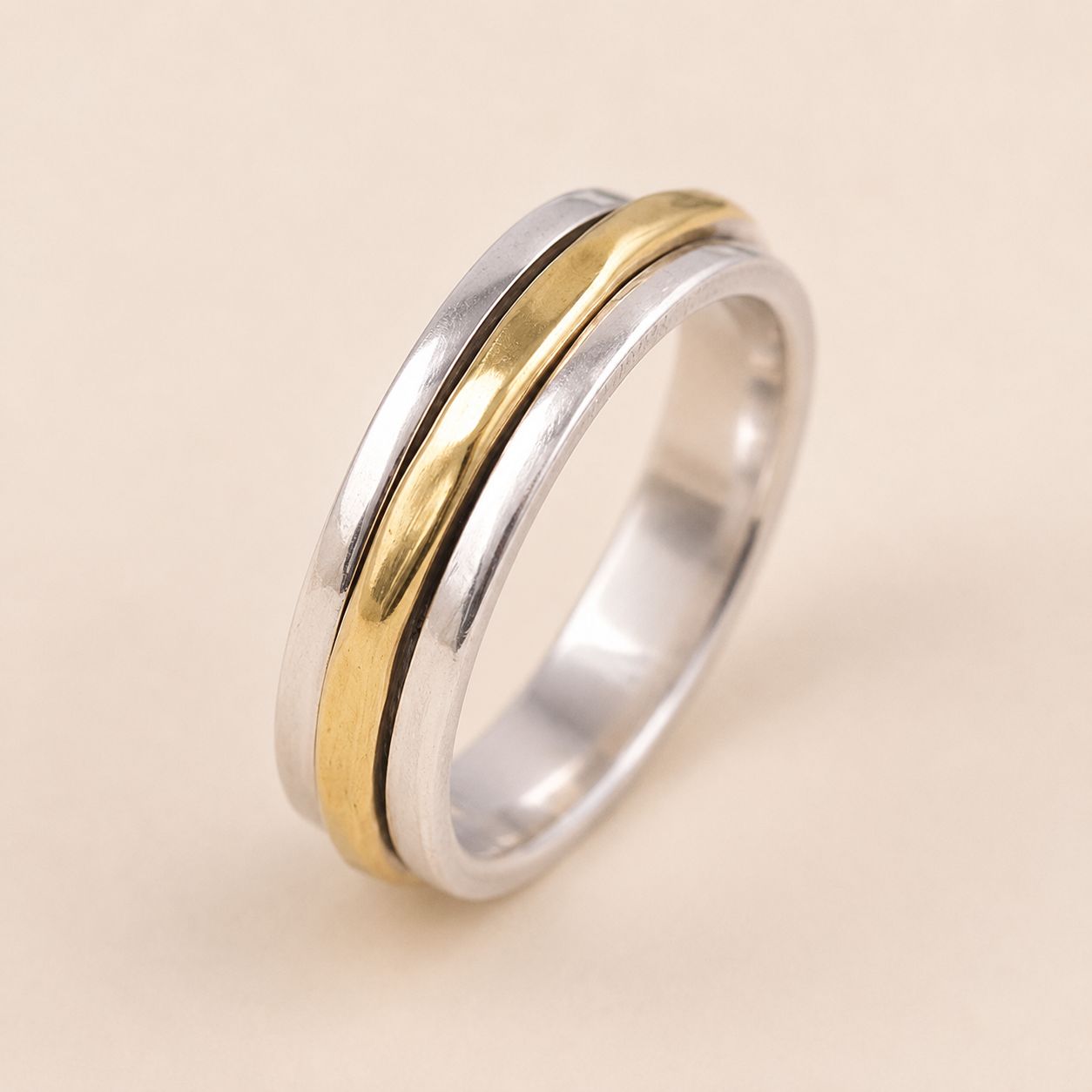 Two-Tone Grooved Band