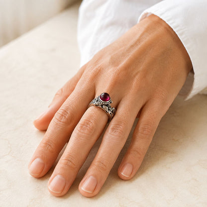Red Cabochon Elephant Statement Ring – Silver Tone