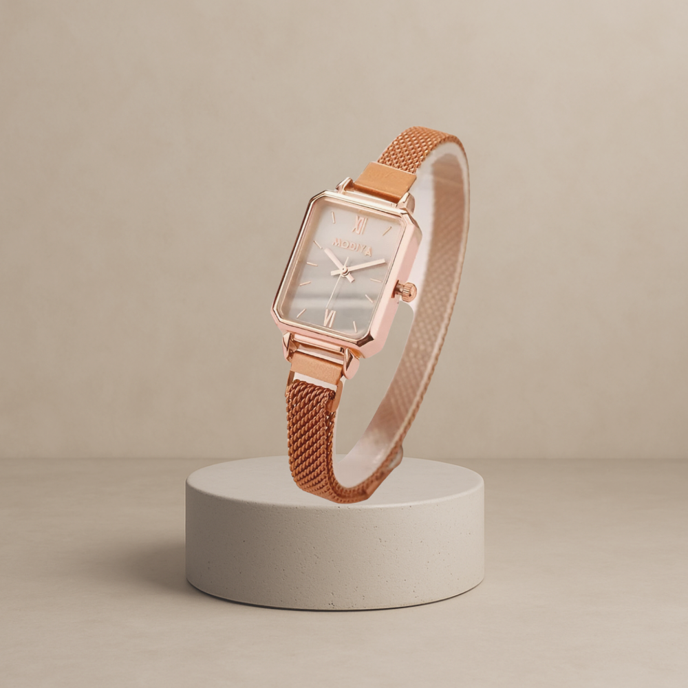 Sophia - Elegant square watch with magnetic bracelet for an effortlessly stylish look