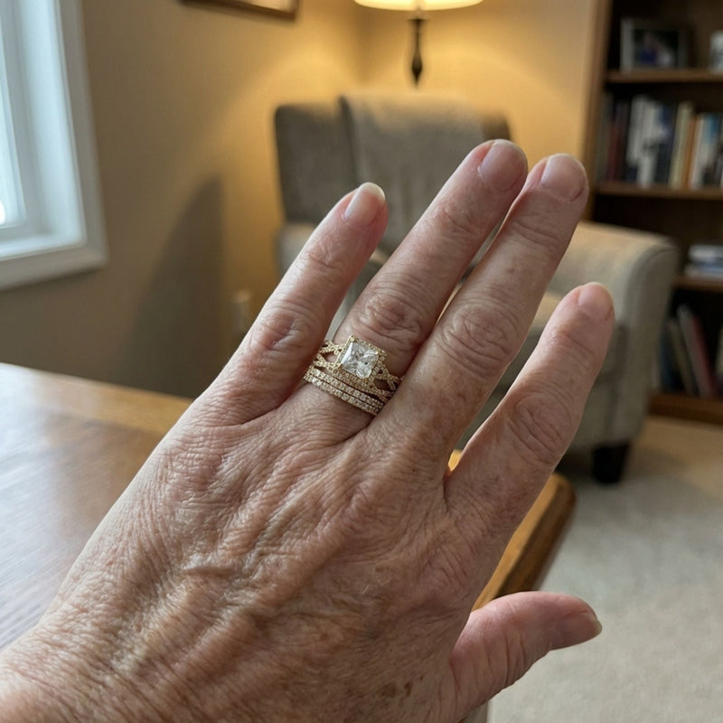 Vintage Gold Sparkling Ring Set