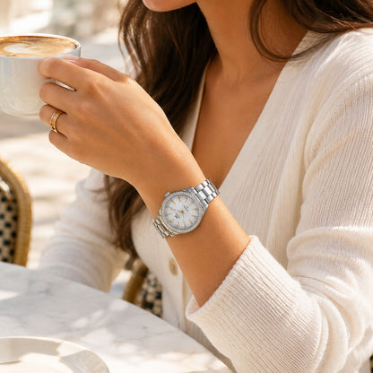 Quartz Watch With Diamonds