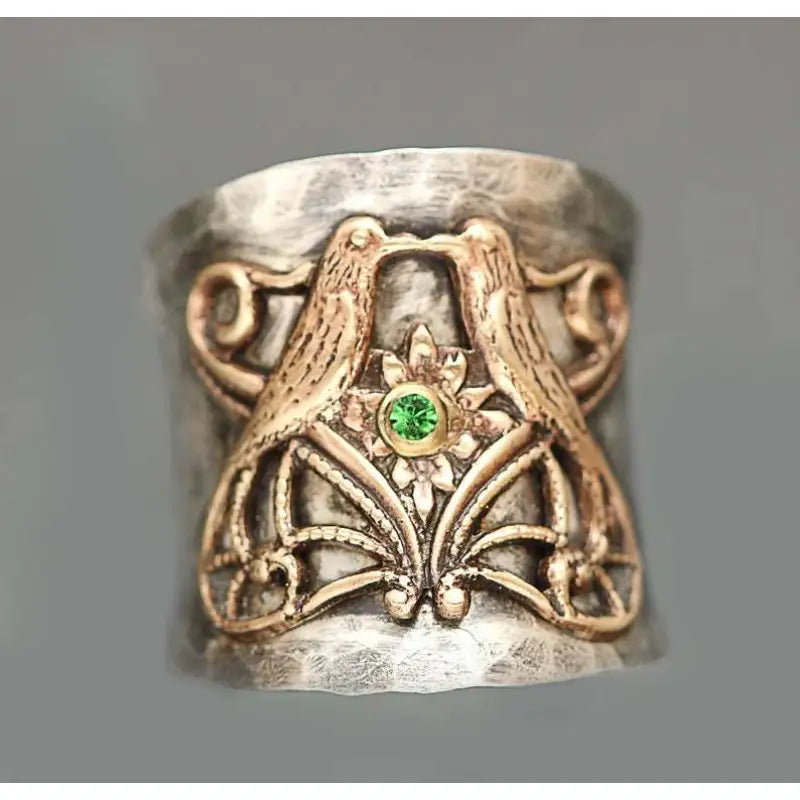 Vintage Carved Golden Ring Round Tube Ring