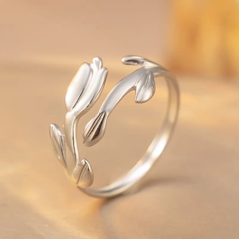 Vintage Adjustable Leaf Ring