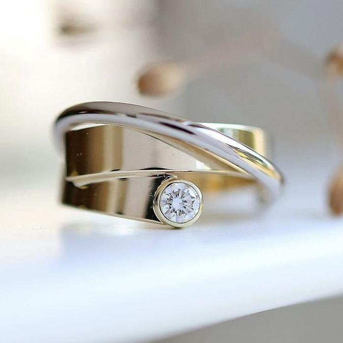 Vintage Elegant Gold & Silver Zirconia Ring-Lydieannejewelry