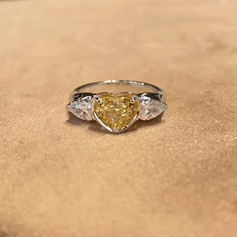 Yellow Heart & White Gemstone Vintage Adjustable Ring-Lydieannejewelry