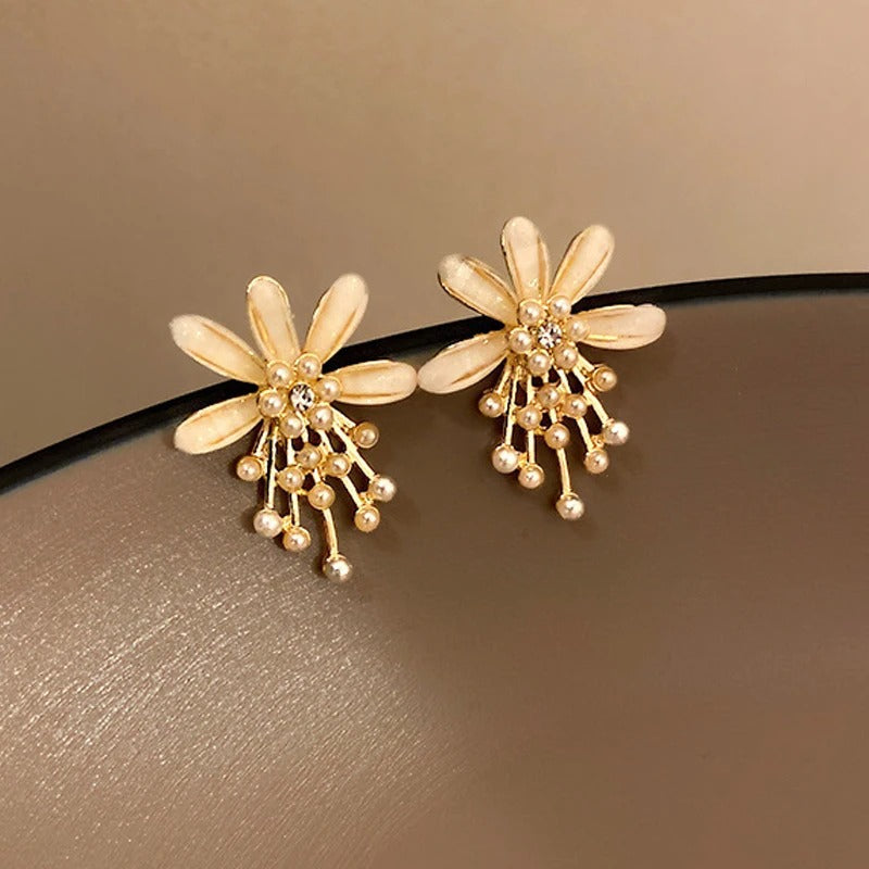 Gold Floral Pearl Beads Earrings-Lydieannejewelry