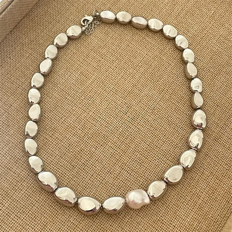 Retro Silver Teardrop Shaped Pearl & Bead Necklace-Lydieannejewelry
