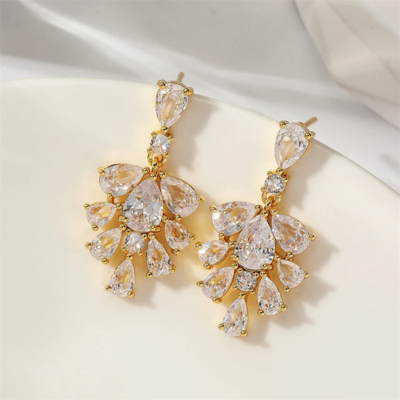 Gold Vintage Chandelier Drop Earrings-Lydieannejewelry