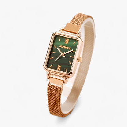 Diora | Elegant square watch with magnetic bracelet