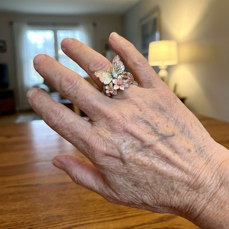 Vintage Golden Brimhaven Floral Ring