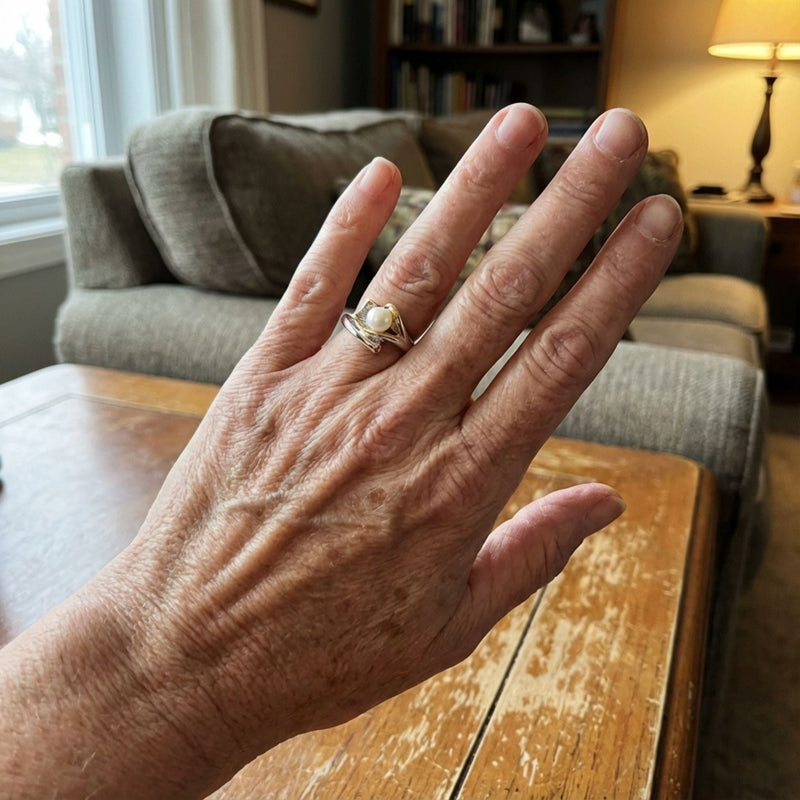 Vintage Gold & Silver Pearl Ring